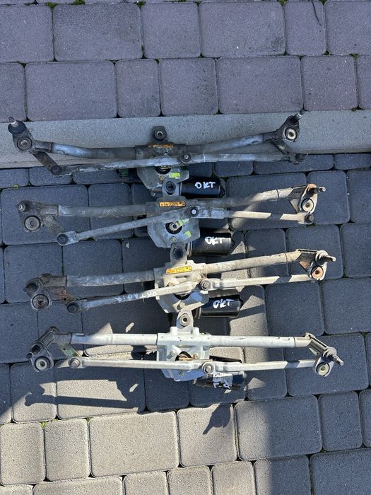 Трапеція Дворнік Октавія Тур Гольф4 Бора Octavia Golf4 Bora