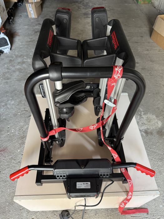 Platforma roweroma i Box Mont Blanc , Thule