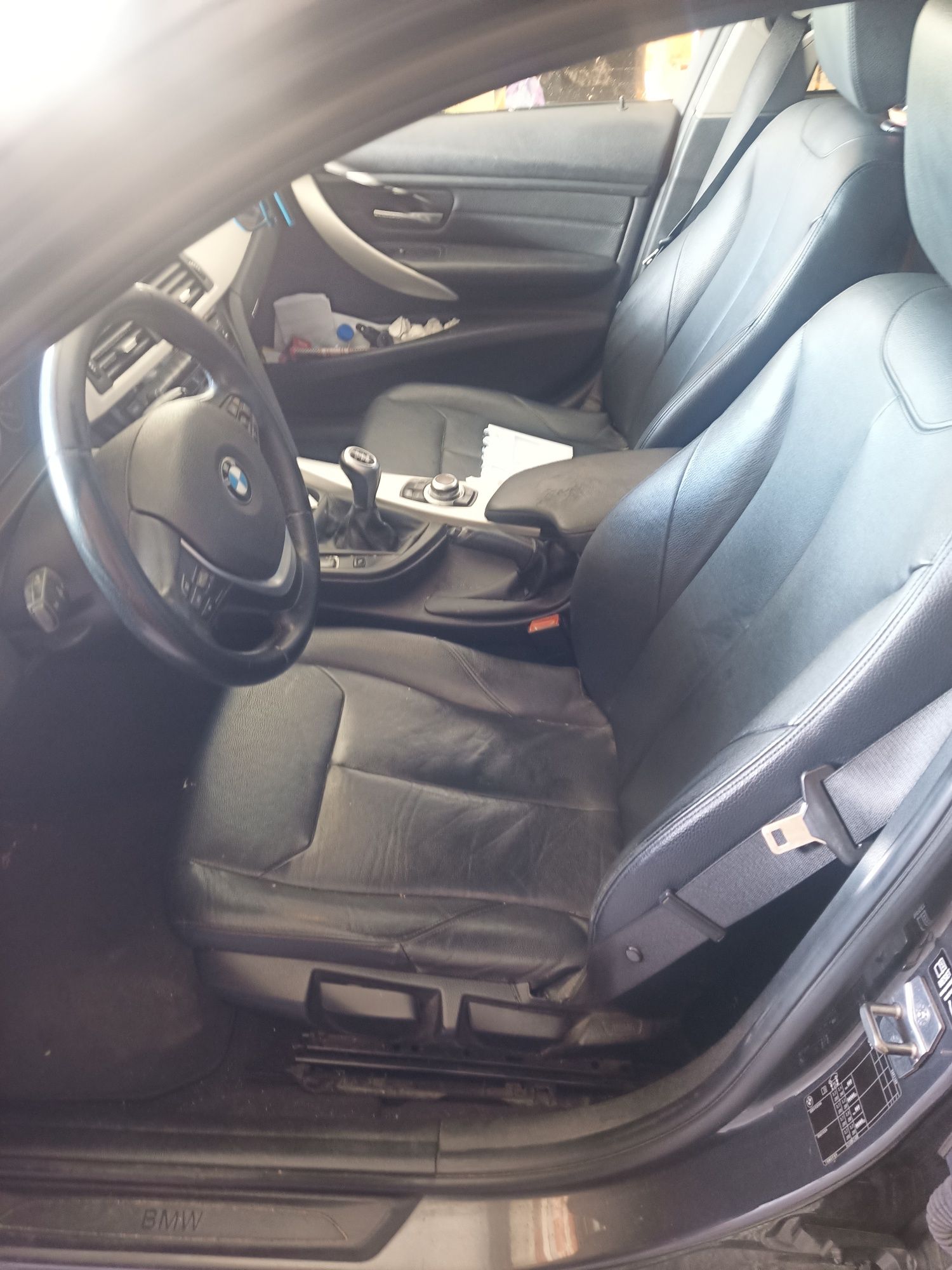 BMW F31 320 d. .