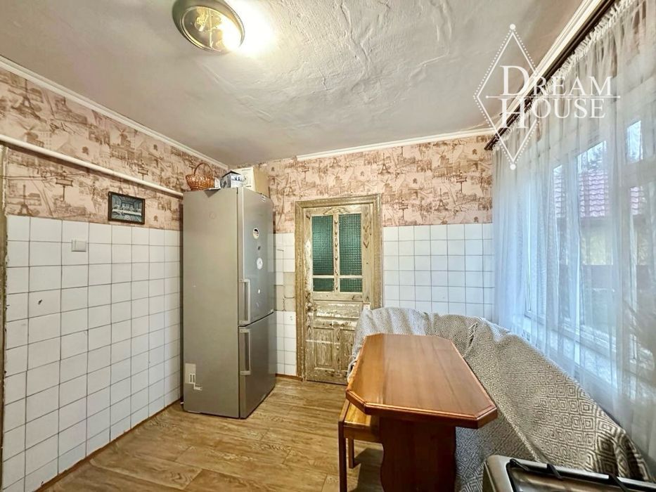 Продаж 2 поверхового цегляного будинку в с.Гряди