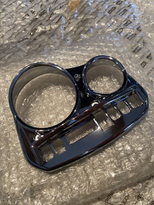 Osłona Licznika Piaggio S Wypełnienie Prędkościo 50/150 Chrom 654279