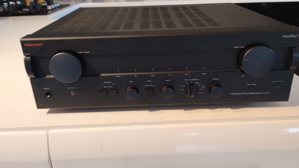 Wzmacniacz Nakamichi amplifer 1
