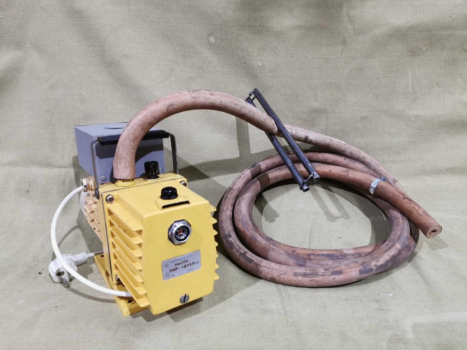 Вакуумний насос 3НВР-1Д... 220В з частотним перетворювачем