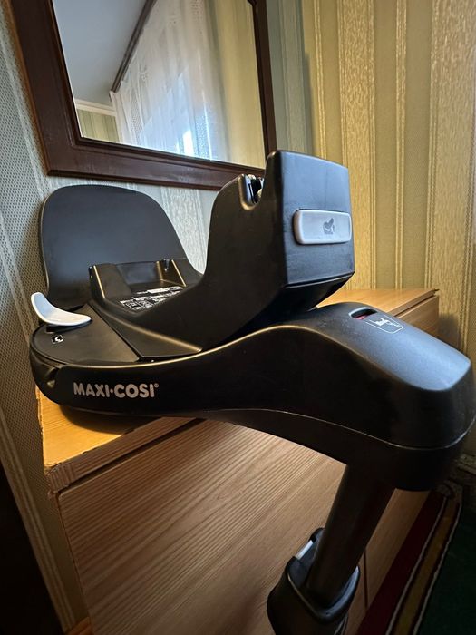 Автокрісло Maxi Cosi Pebble 360 Pro2.   + FamilyFix 360 Pro