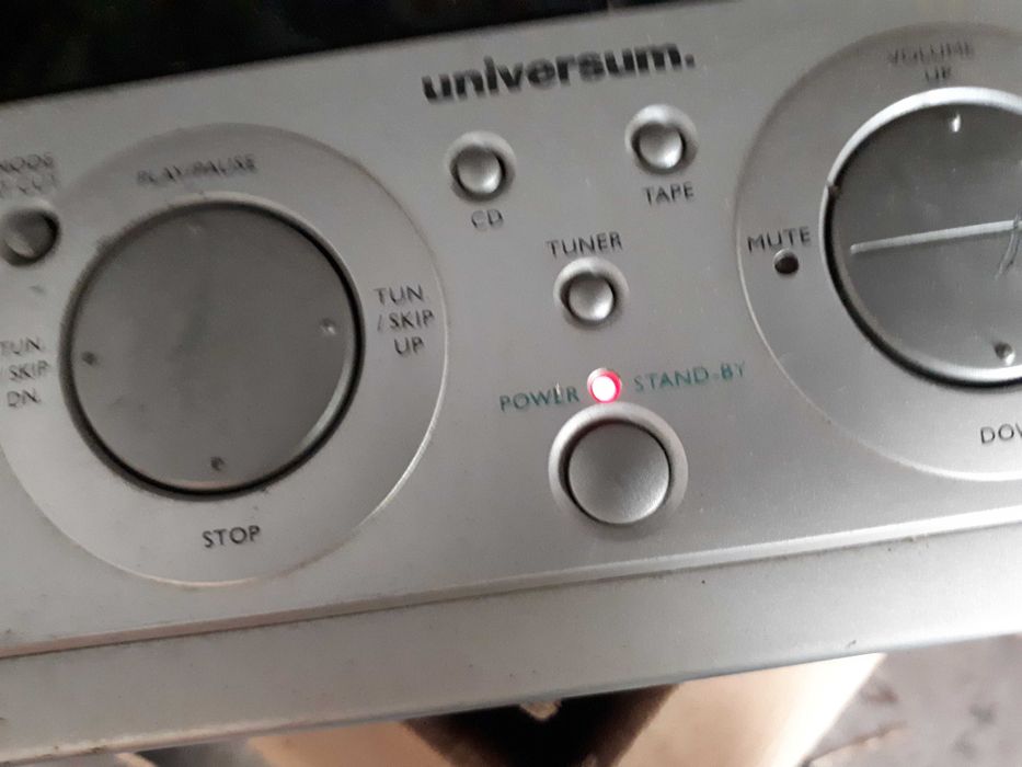 UNIVERSUM VTC-CD 1007 radio+CD+magnetofon