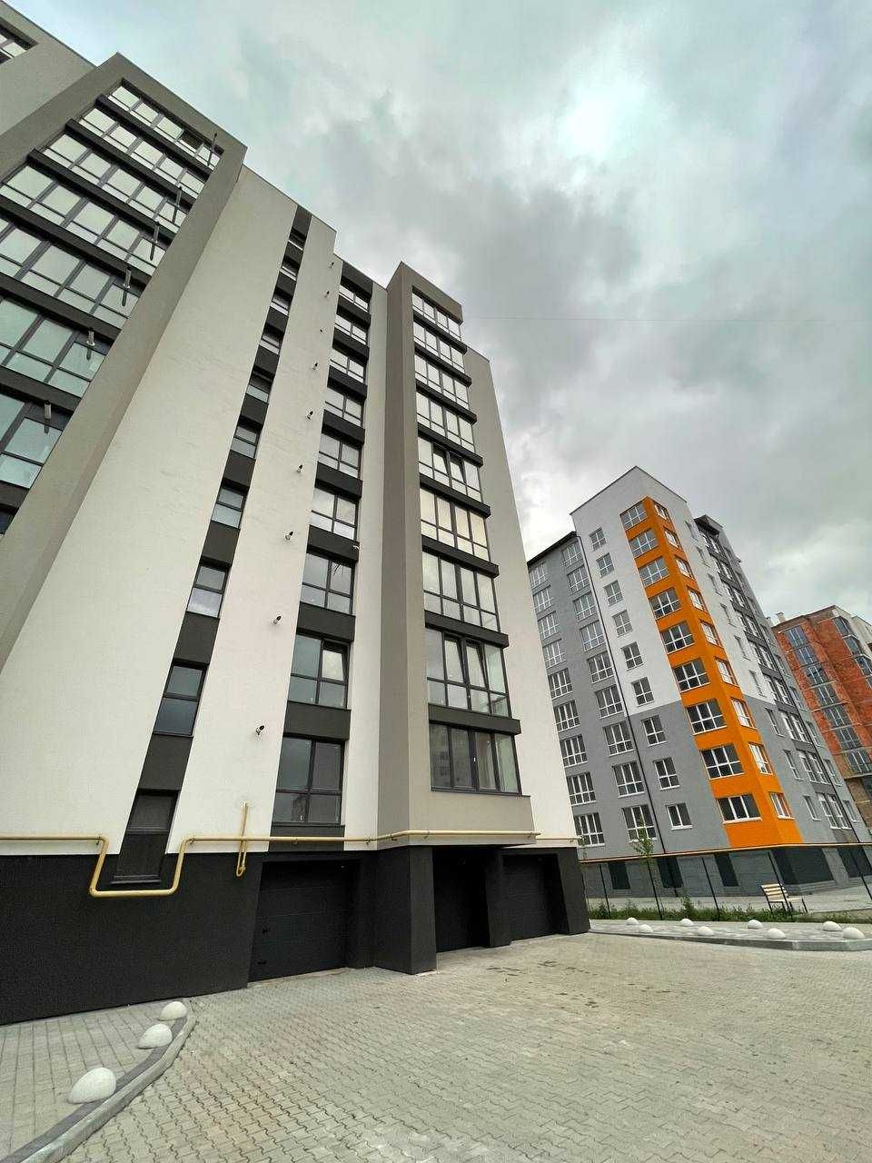 3-к. квартира 71 м2 з і/о та панорамними вікнами за вул. Вірастюка