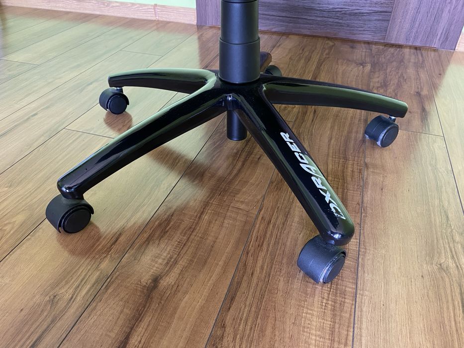 Fotel gamingowy DxRacer