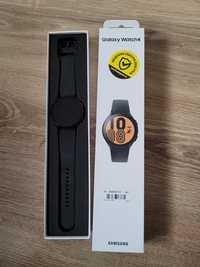 Samsung Galaxy Watch 4 smartwatch