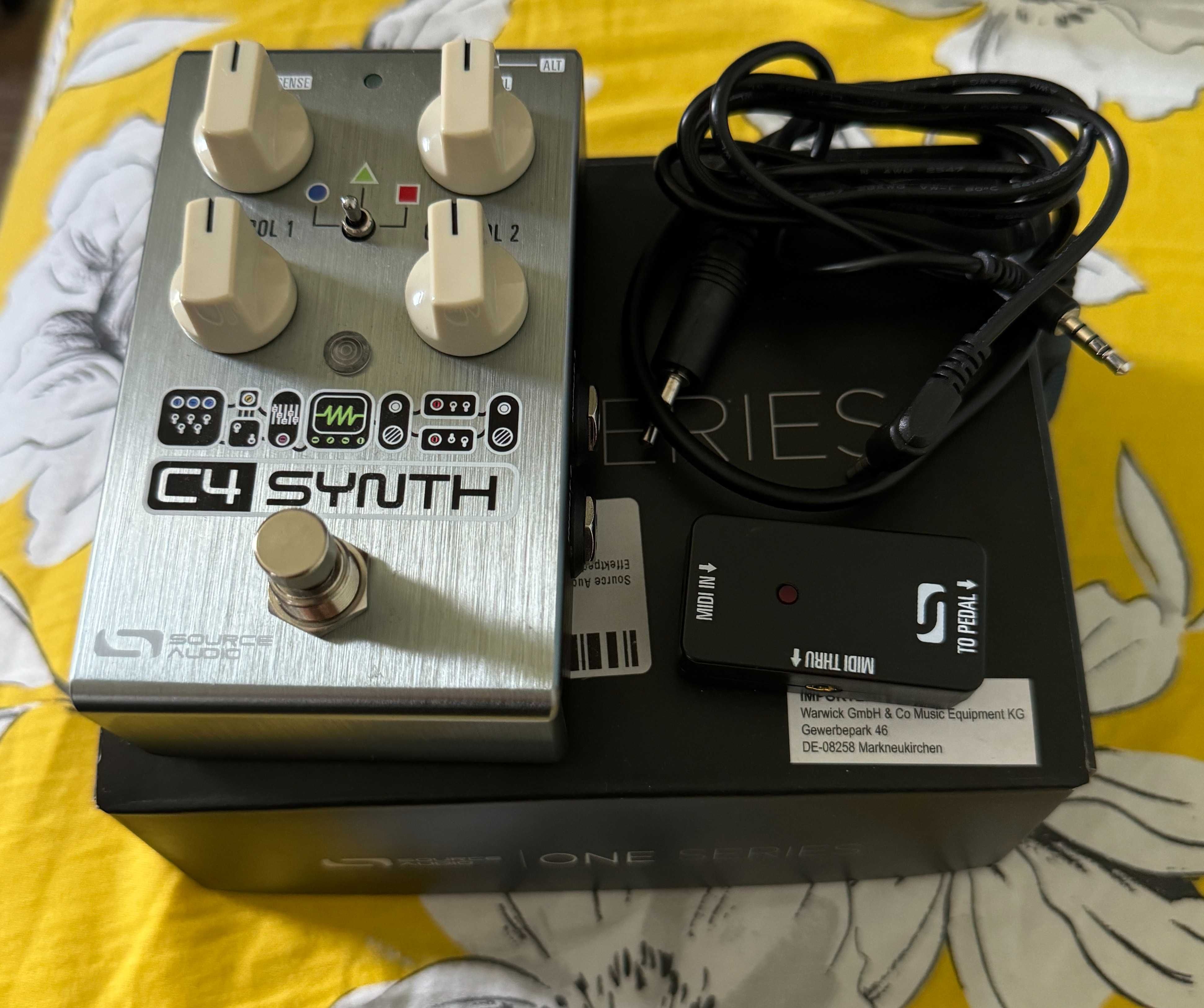 Source Audio C4 SA249 + Source SA168 MIDI Adapter (Jak nowe!) Efekt