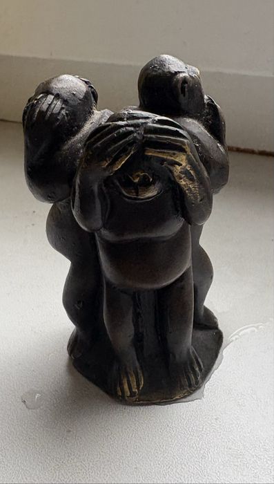 Три мавпи - бронзова статуетка, оберіг від зла