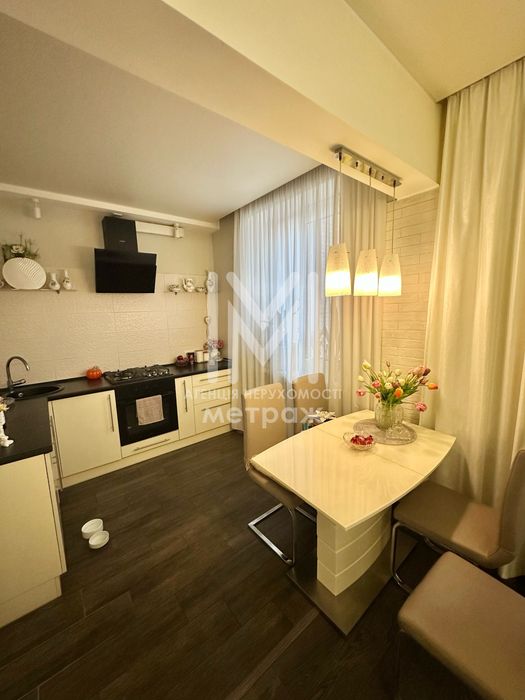 55т.$‼️КУЛЬТУРЫ 20‼️Сталинка Ж/Б! ЭКСКЛЮЗИВНАЯ 2-х ! Евроремонт