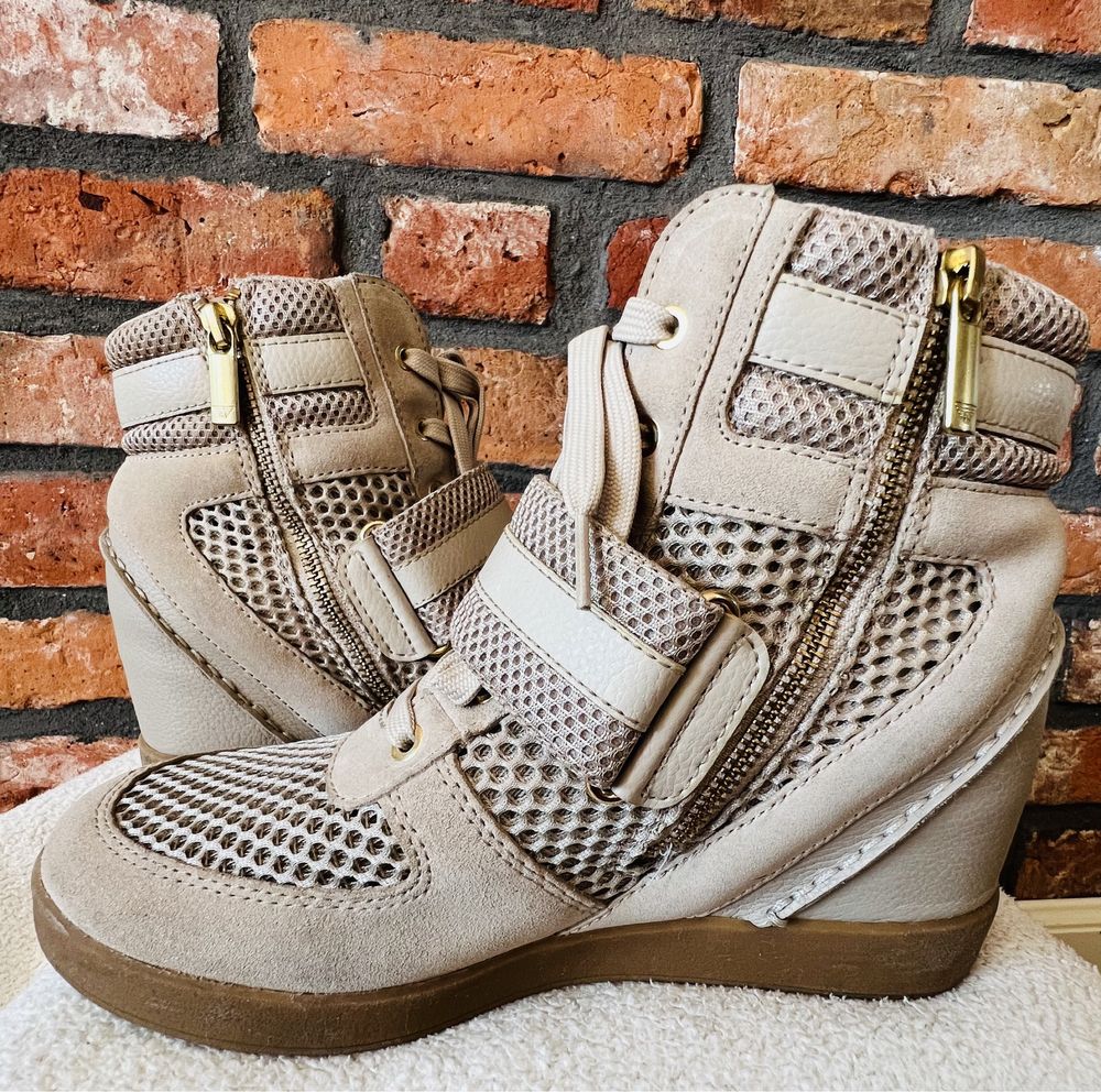 Wiosenne Sneakersy /botki Armani Jeans rozm .40