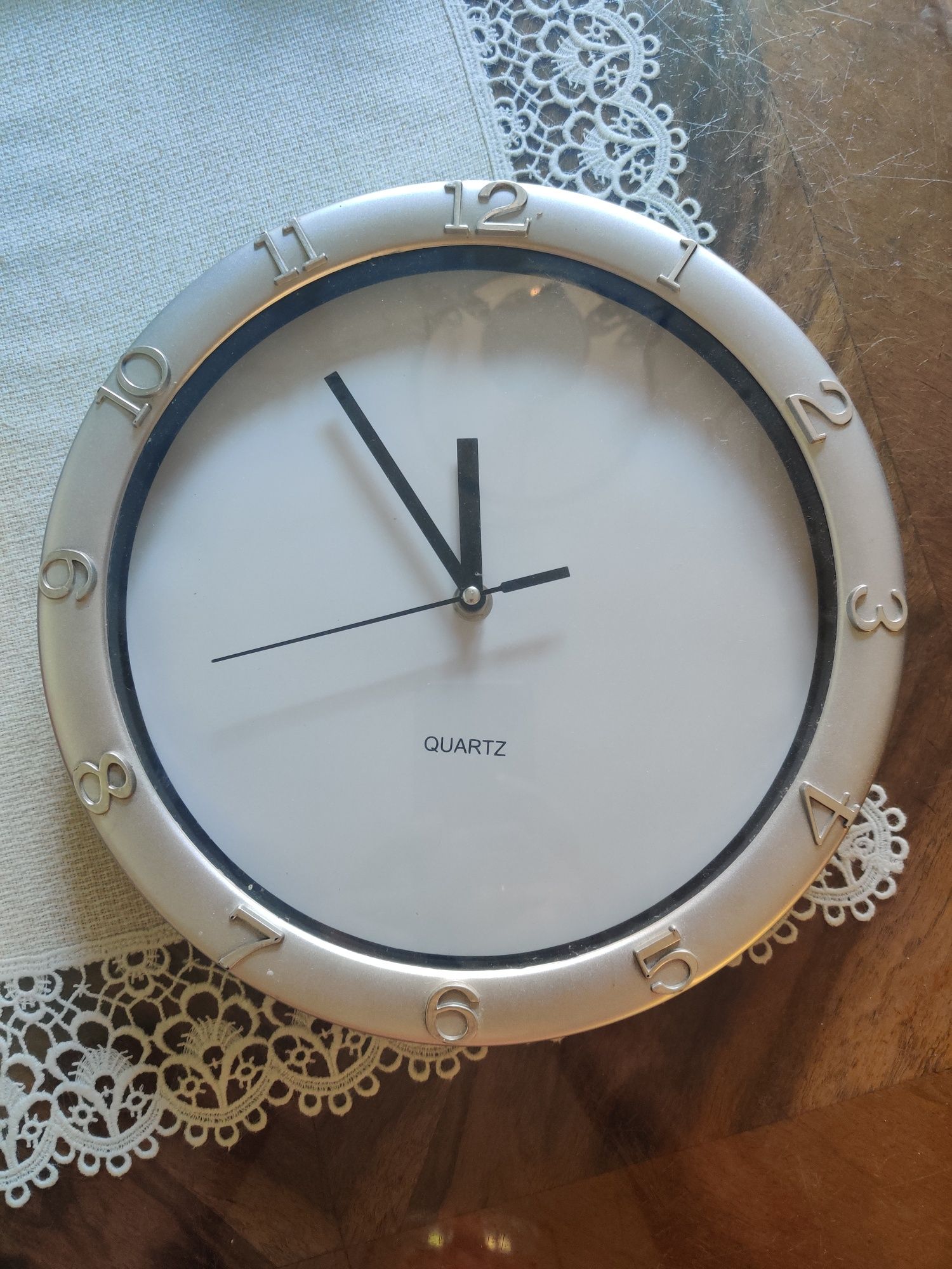 Zegar ścienny, średnica 28 cm