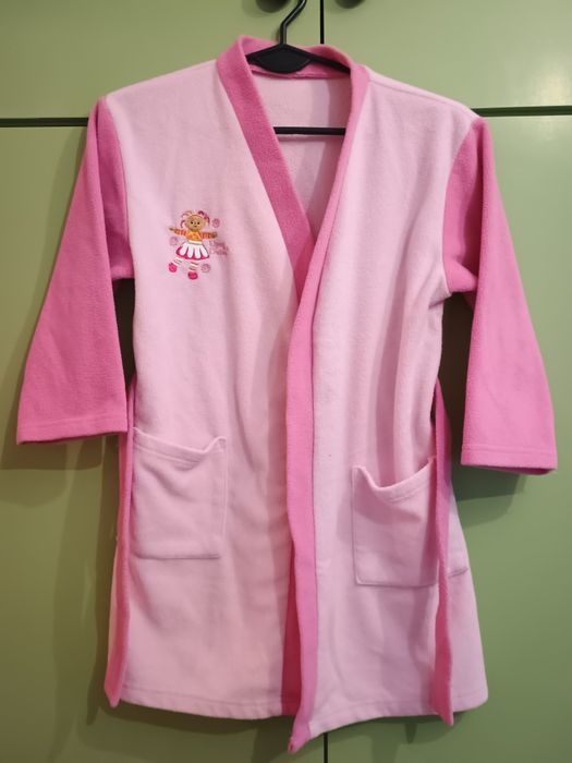 Ciepły szlafrok dziewczęcy roz.134