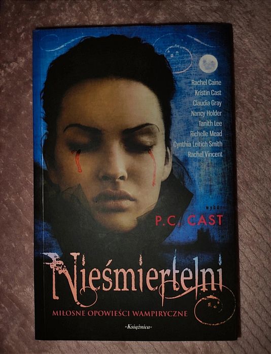 P.C. Cast Nieśmiertelni
Minimalne ślady użytkowania 
Nie popisana w śr