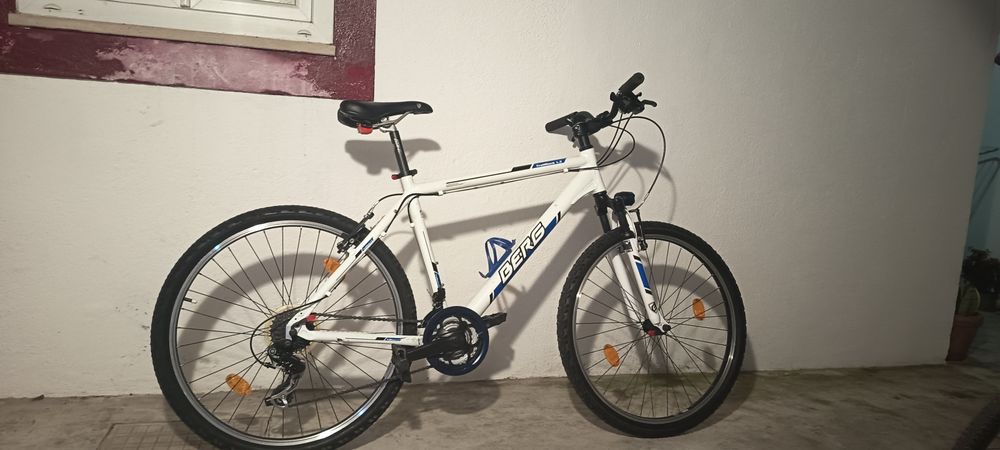 Vendo ou troco 3 bicicletas 20" 24" 26"