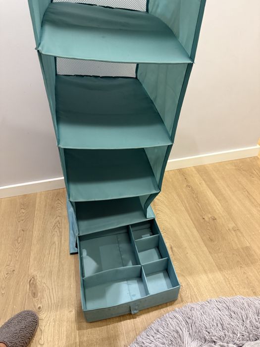 Polka wiszaca z Ikea