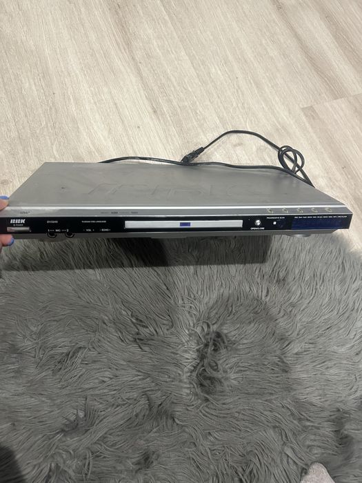 Продам DVD BBK