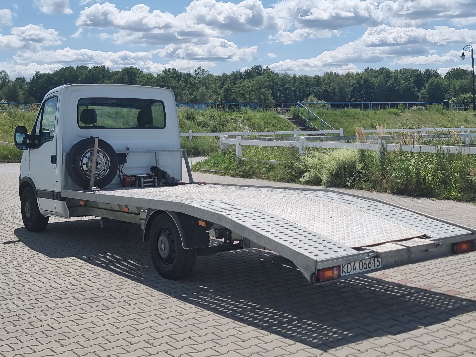 Autolaweta renault master 2.5 dci 2006r klima poduszki niski przebieg
