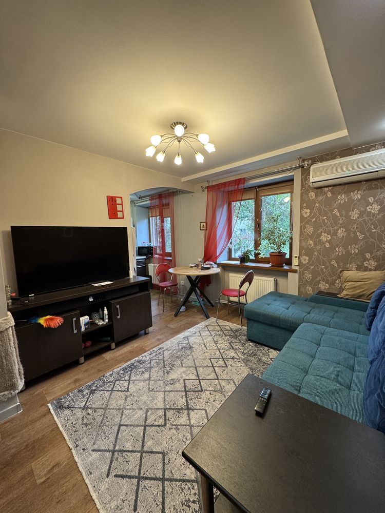 Продам 3х комнатную квартиру в Центре!
