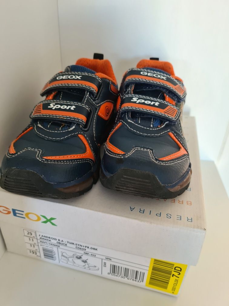 Geox świecące buty dla chłopca z tygrysem rozmiar 29