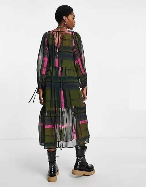 Новое платье Topshop с бирками длинное, зеленое хаки