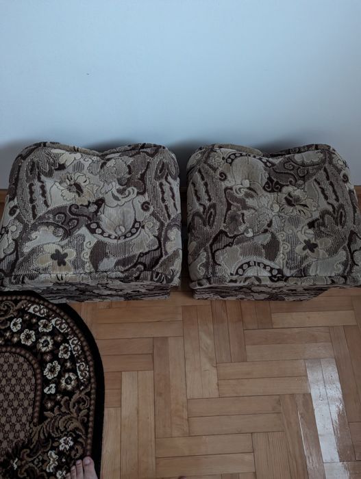 Pufy tapicerowane miękkie kpl. 2 szt.