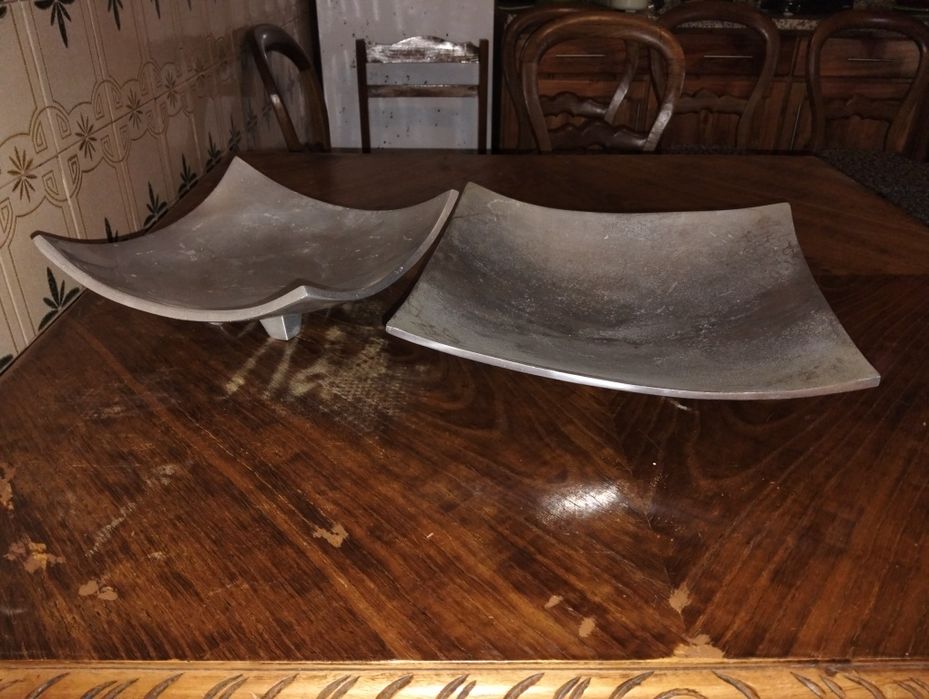 Peça decorativa em cinza