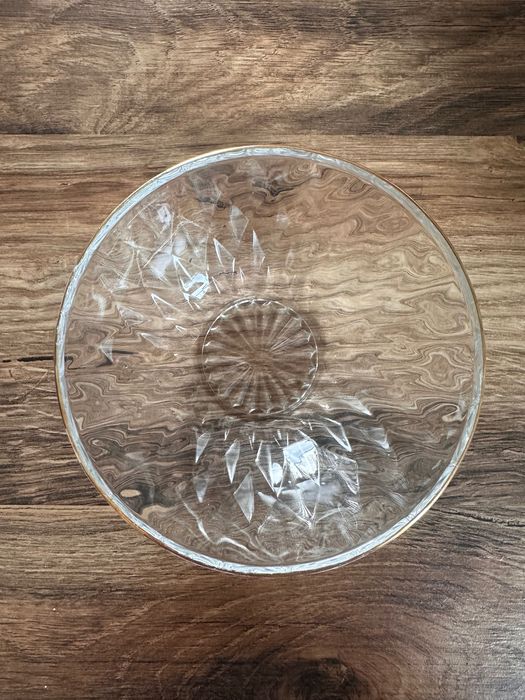 Zestaw deserowy - talerzyki, talerze, miseczki