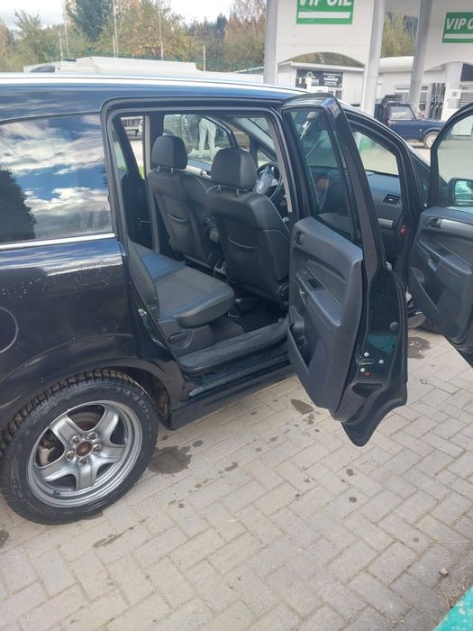 Продам авто Opel Zafira B