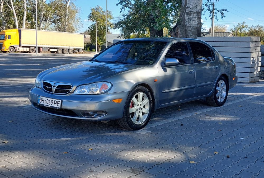 Нисан Максима 3.0 Автомат газ/бензин