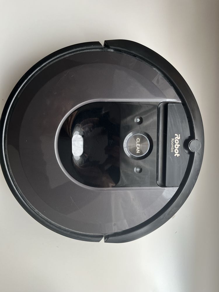 Roomba i7 robot sprzatajacy