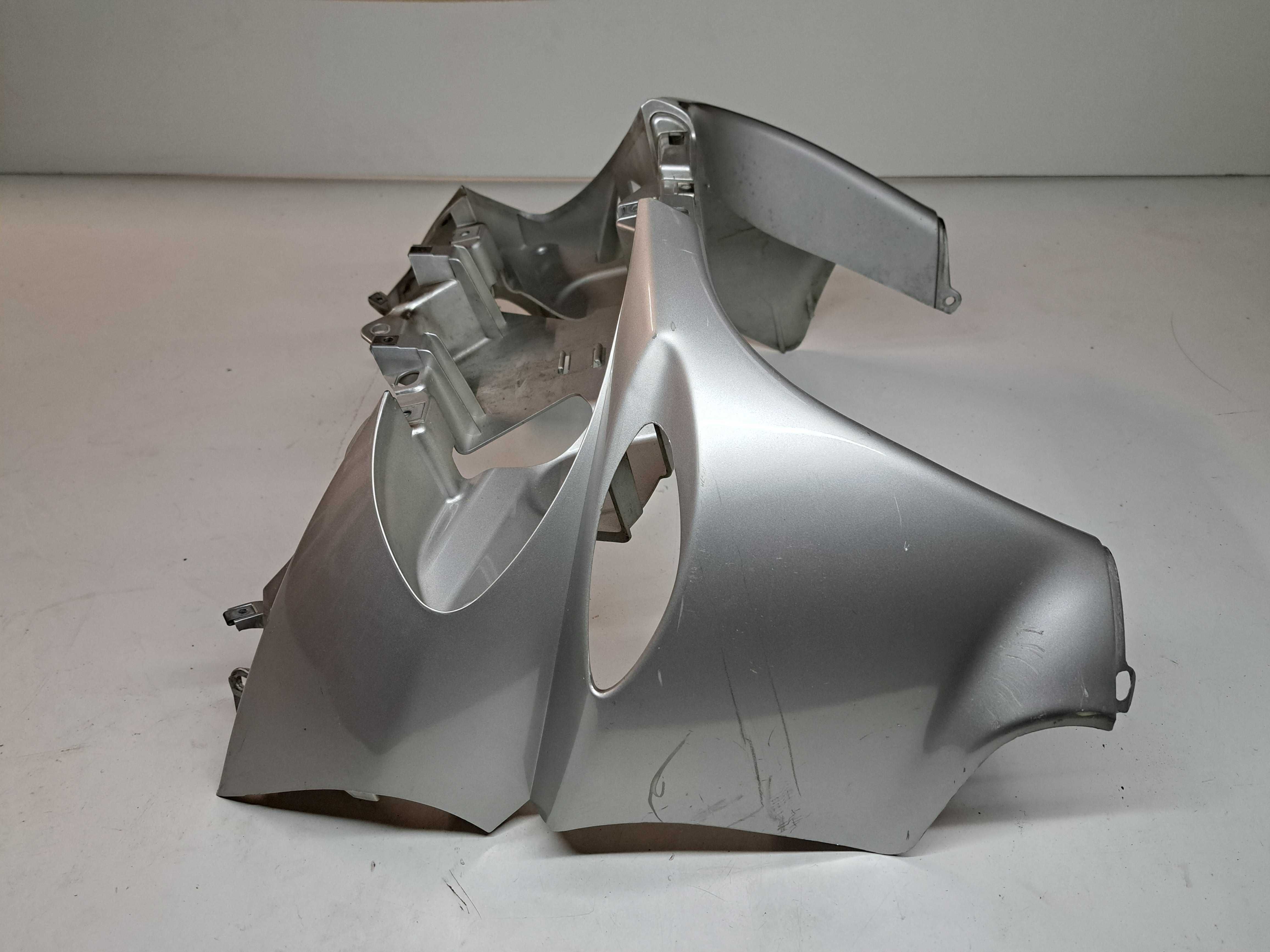 CARENAGEM FRENTE PIAGGIO X9
