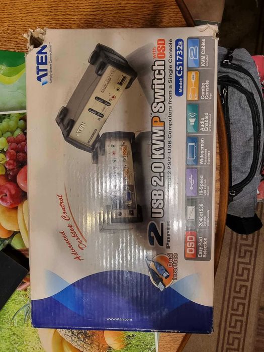 KVM Desktop CS 1732B ATEN.- 2-portowy przełącznik