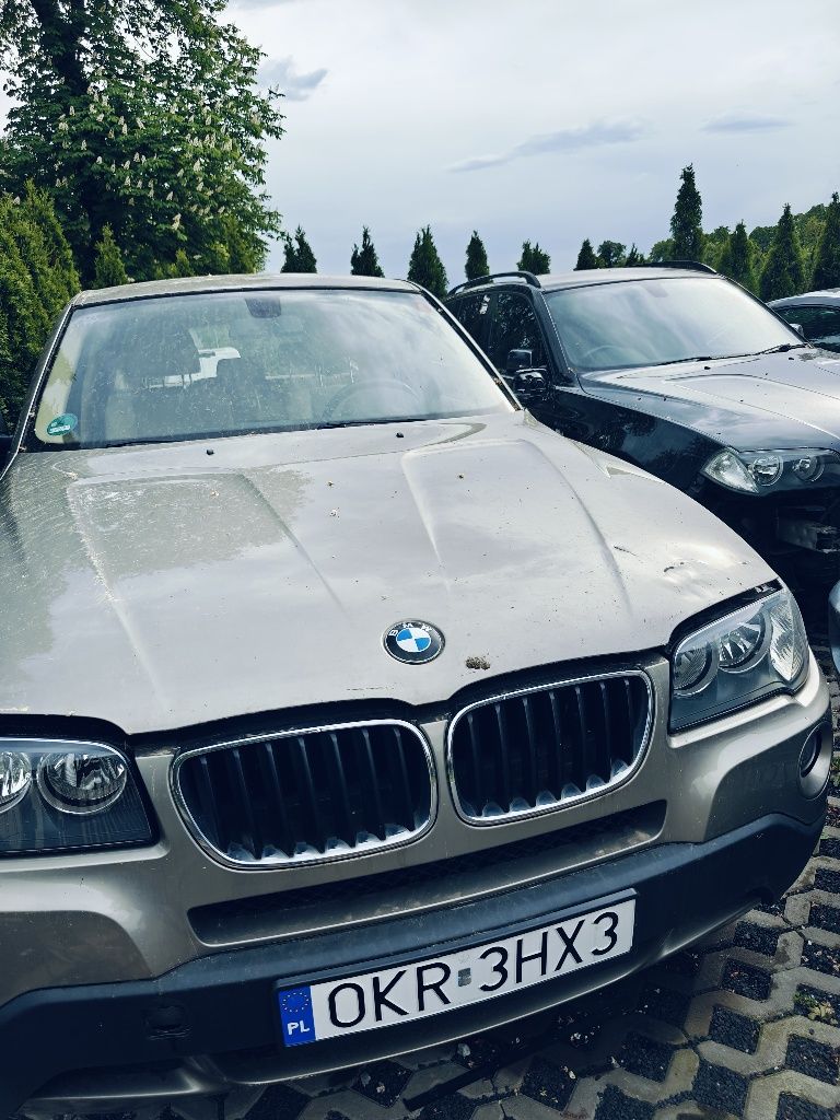 BMW x3 złota druga czarna