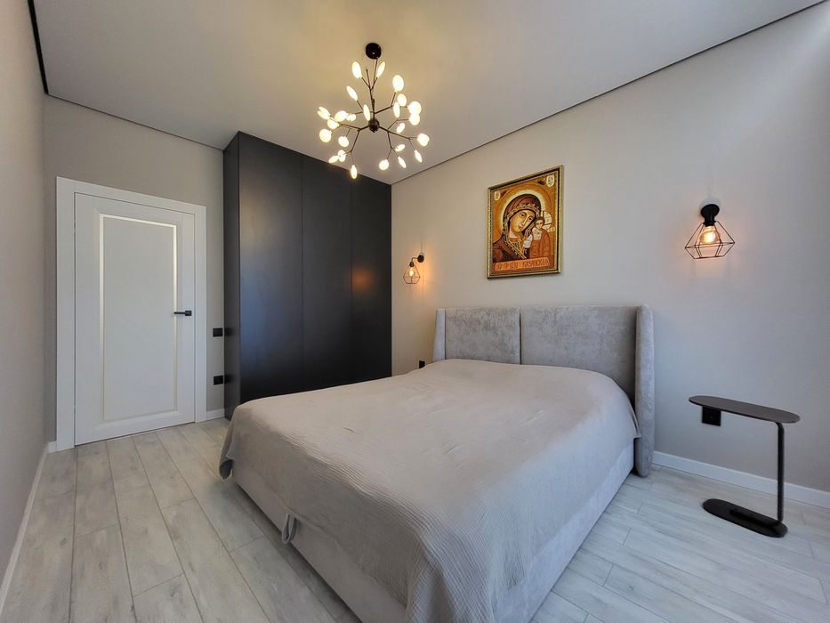 Продається Шикарна 2 кімната квартира в центрі міста.