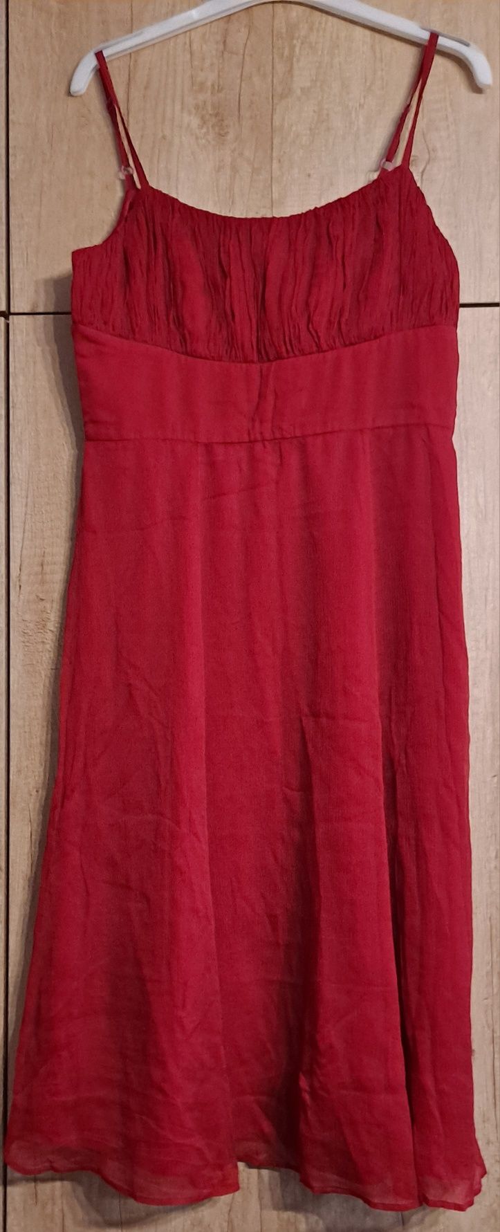 Sukienka wiśniowa, rozmiar 38