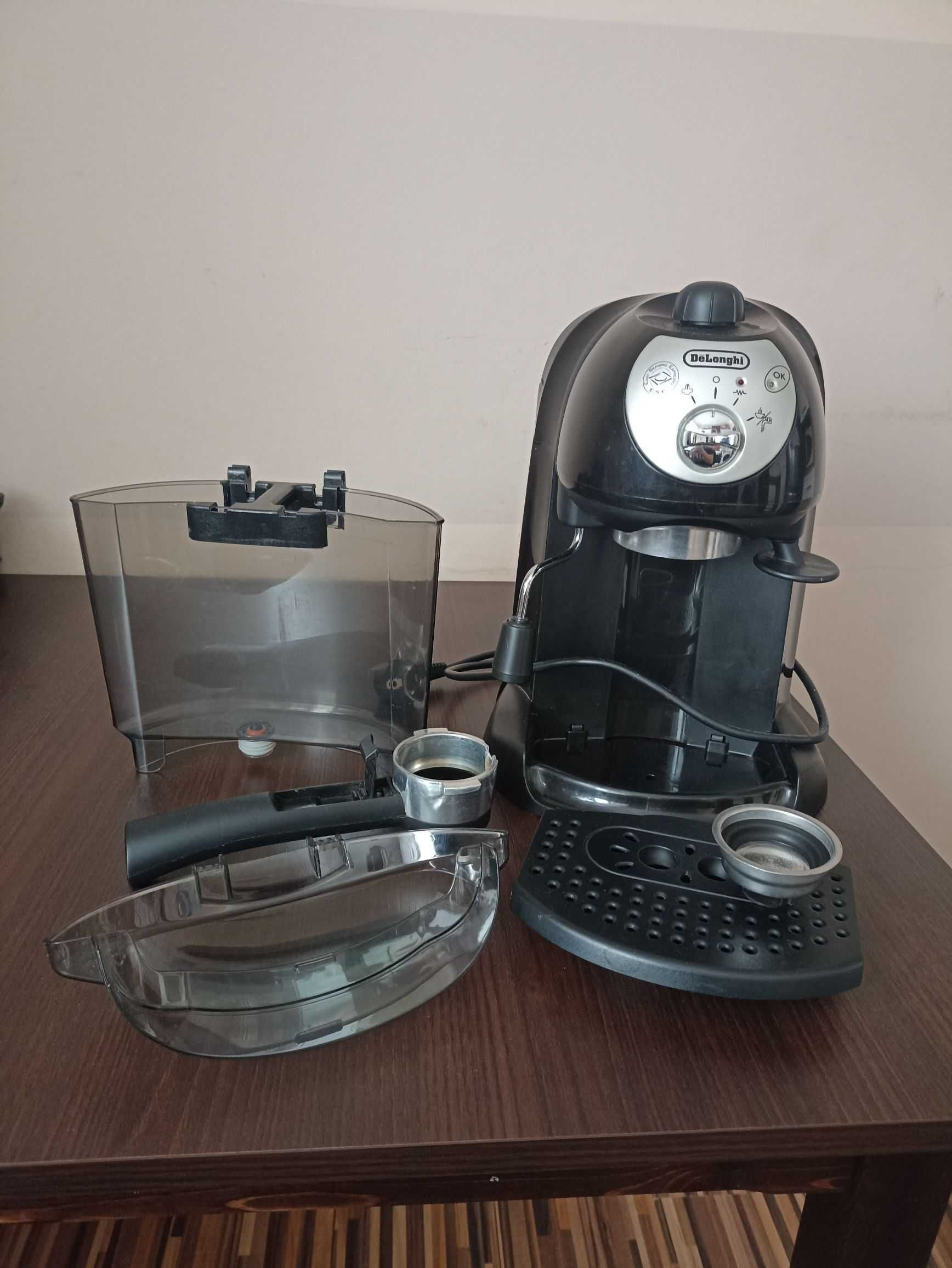 ekspres ciśnieniowy kolbowy delonghi PMR 2005