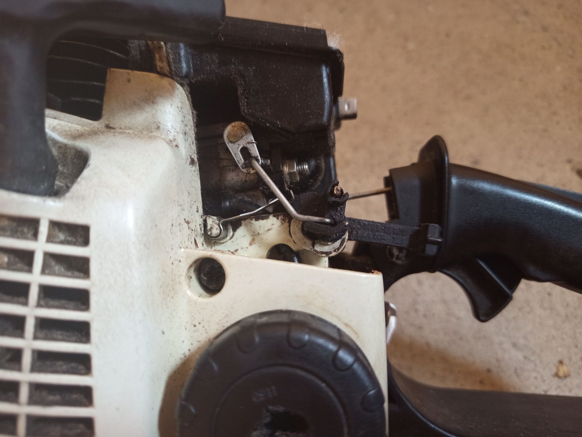 Piła  Stihl MS 180 łańcuchowa, spalinowa.