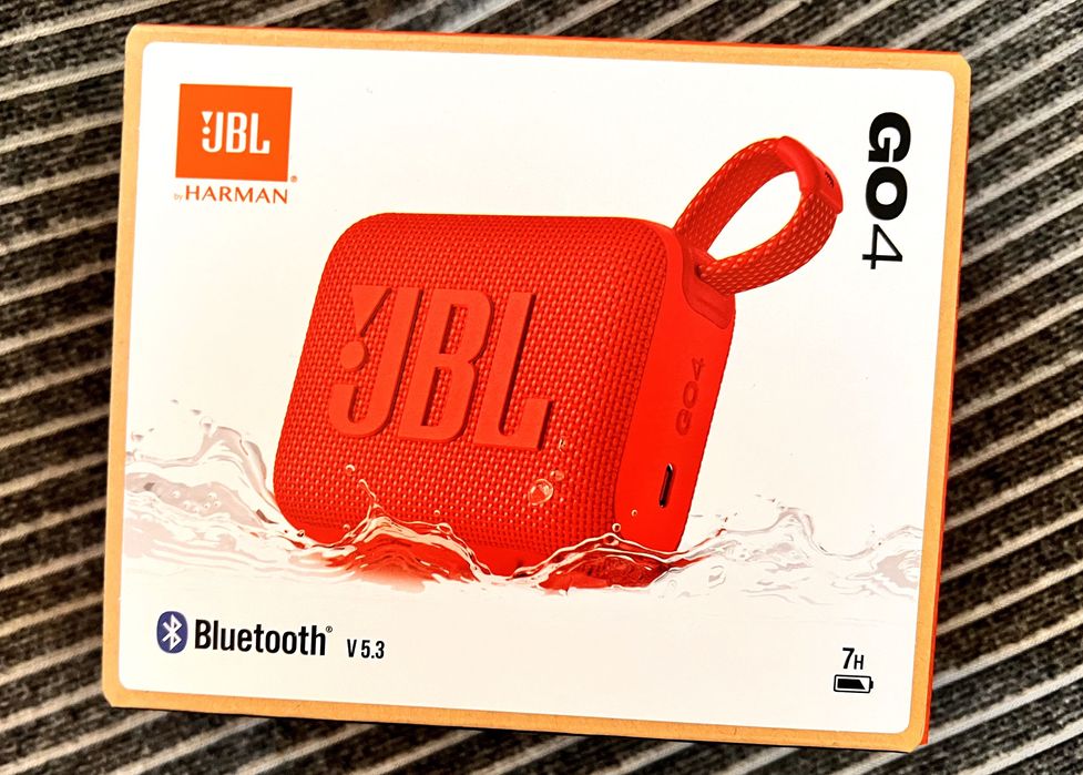 Ultraprzenośny głośnik Bluetooth JBL GO4 czerwony
