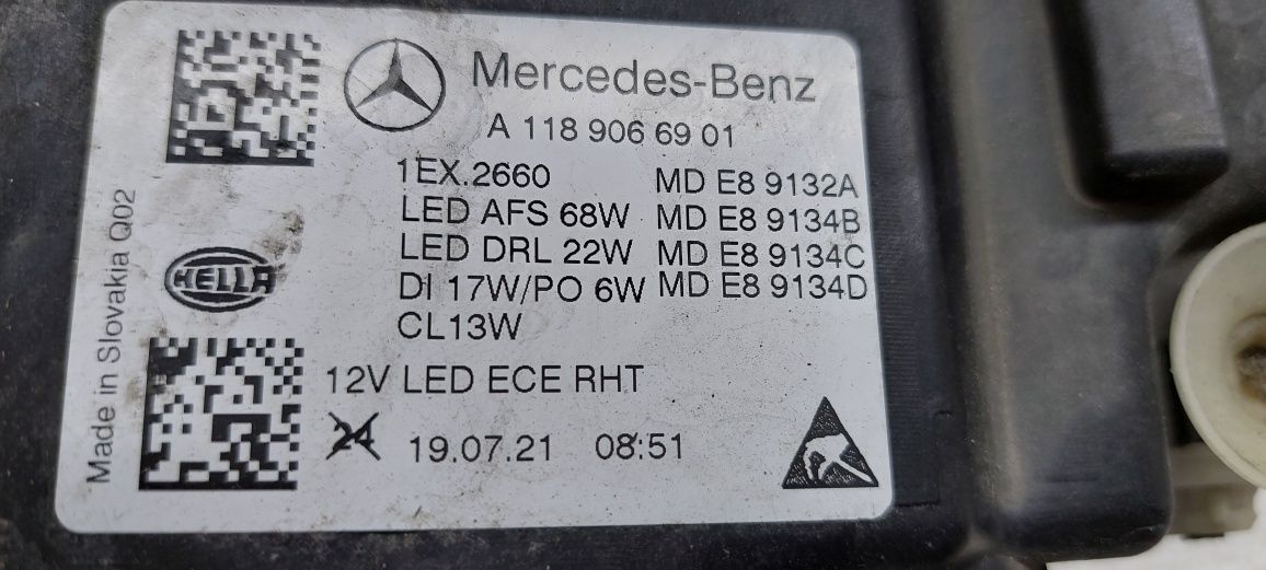 Mercedes CLA A118 lampa reflektor Multibem  przód lewy oryginał