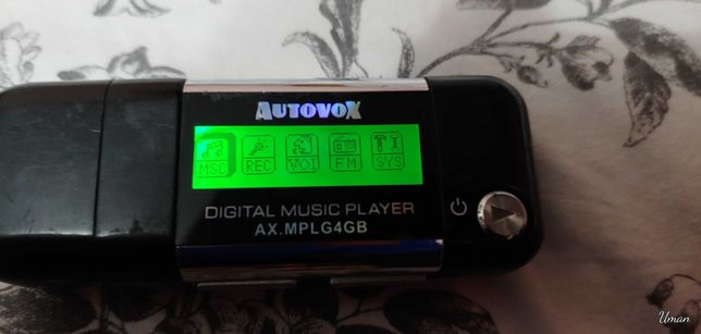 Продам MP3 плеер.робить від батарейки.AUTOVOX-SANSA.звук шикарний.