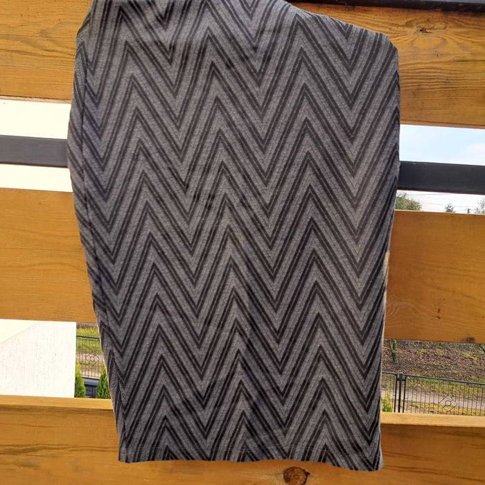 spódnica ołówkowa cienka dzianina wzorek ORSAY