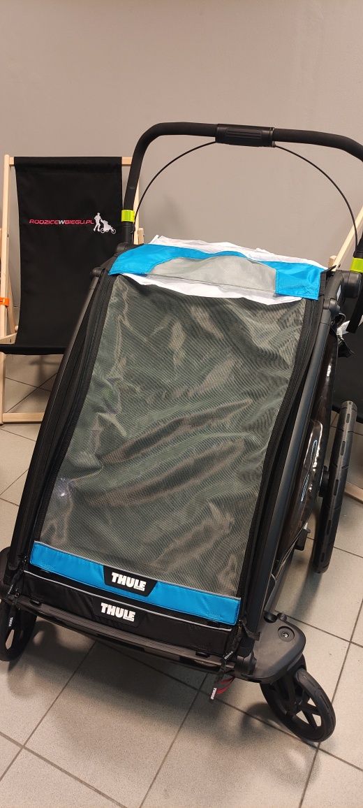 moskitiera podwójna przyczepka rowerowa Thule Chariot Sport Cross Cab