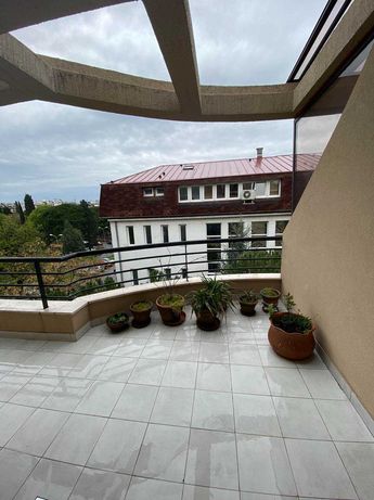 Продам двухэтажную квартиру в Подгородице Черногория