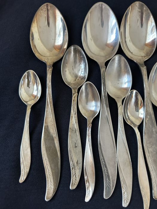 Posrebrzane sztućce Hefra amerykański kpl. 30-elementowy