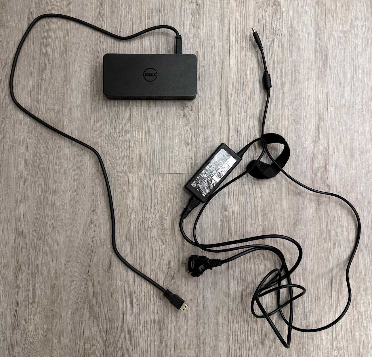 Stacja dokująca Dell D3100