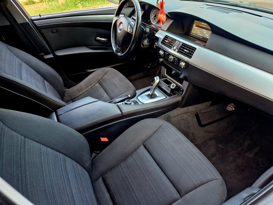 BMW E61 2.0 D 177km 2009 rok automat