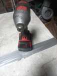 Zakretarka milwokee m18