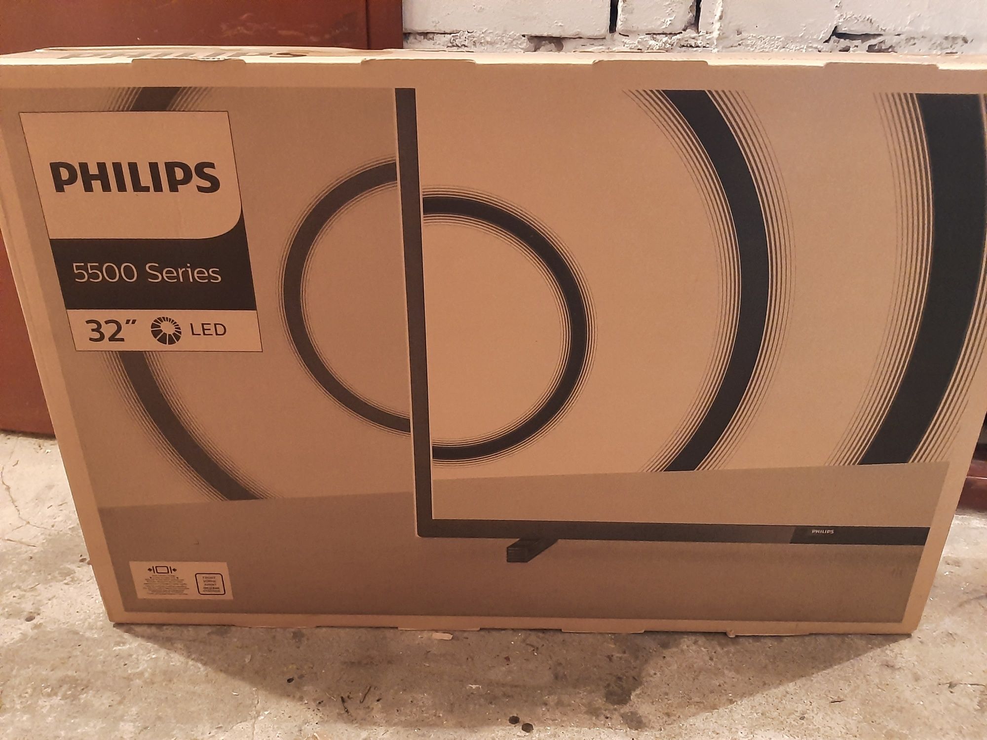 Telewizor LCD Philips series 5500 32"